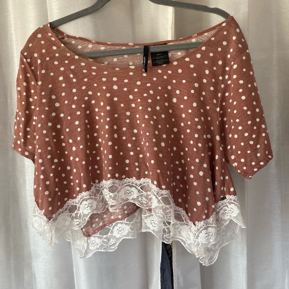 O’Neil Polka dot cropped Lacy t-shirt